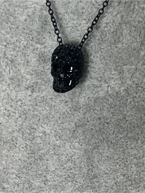 Black Crystal Skull Pendant Necklace